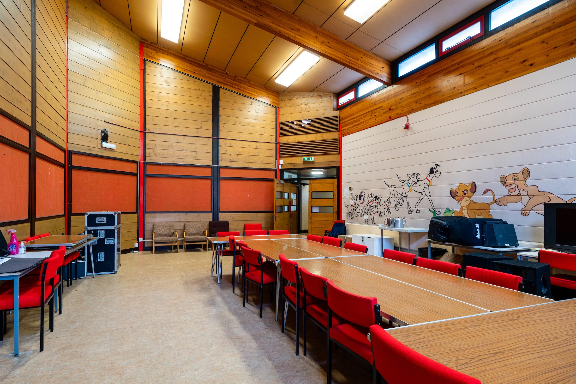 A photograph of one of the smaller meetings rooms at Maurice Rawling community centre